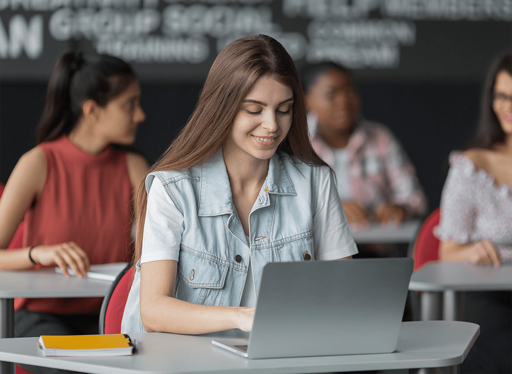 close-up-students-in-classroom